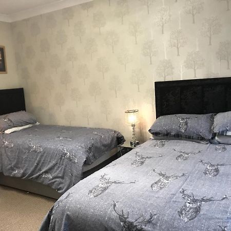 Campfield House Bed & Breakfast Форт Уилям Екстериор снимка